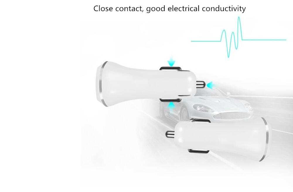 Dual USB Car Charger Charging Fast