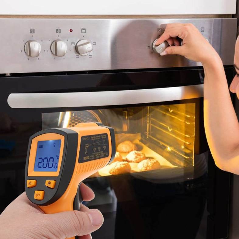 WH550 LCD Infrared Thermometer Non-contact Pyrometer 