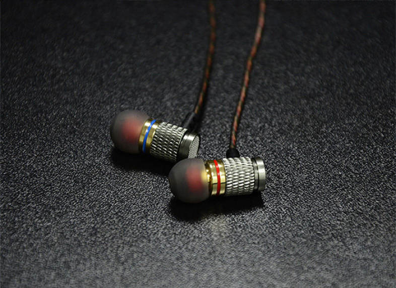 KZ-EDR1 3.5mm In-Ear Music Mega Bass Earphone Wire Headphone Headset