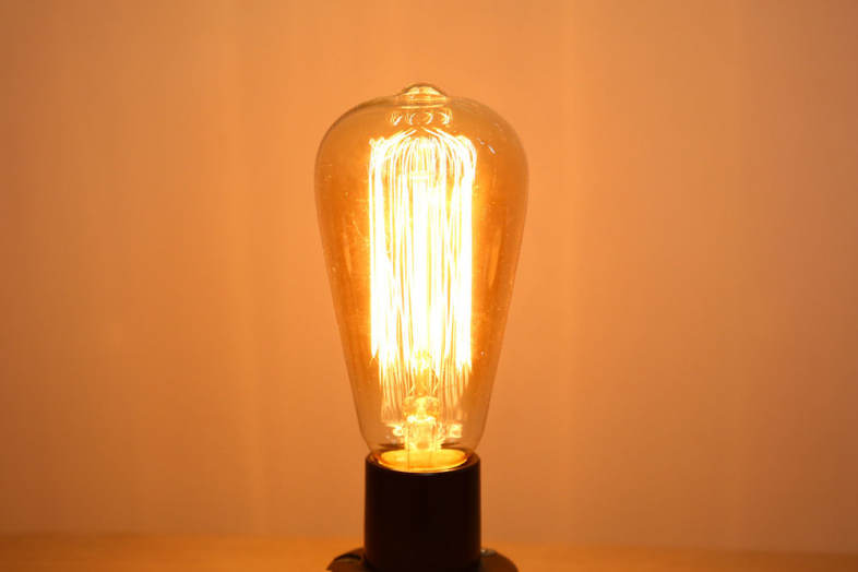 Lightme 6pcs ST64 230V 40W E27 110 - 120LM 19AK Retro Edison Bulb Tungsten Filament Light Bulb