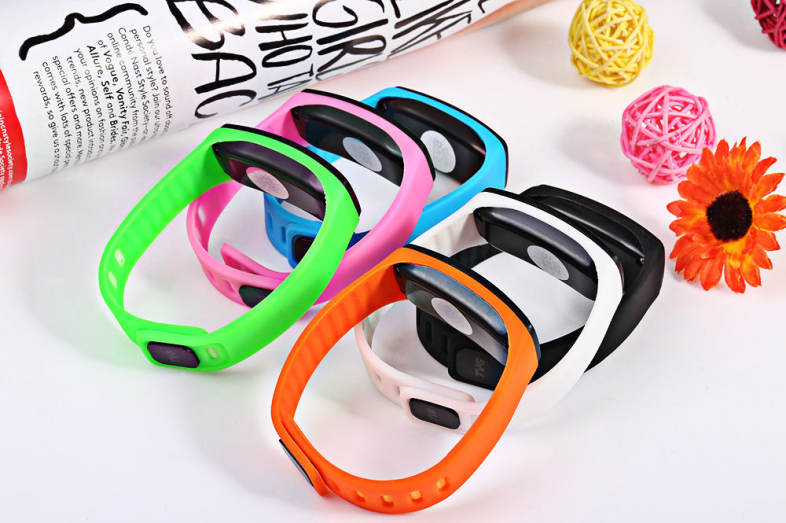 TVG KM - 550 Unisex Digital Watch LED Display Silicone Band Sport Wristwatch