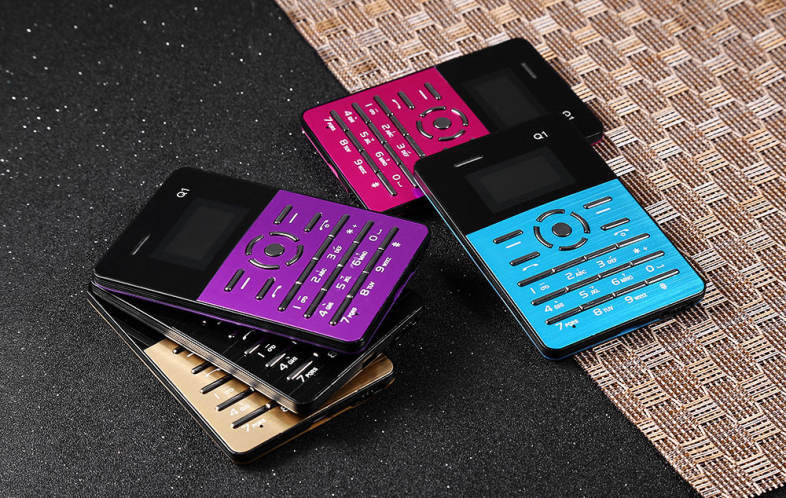 AIEK Q1 1.0 inch Ultra-thin Card Phone FM Audio Player Sound Recorder Calendar Calculator