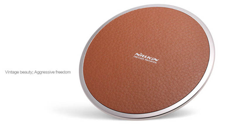 Nillkin Magic Disk Third Generation Qi Wireless Charger Transmitter Lichee Emboss PU Pad Round Design Launcher with Round Indicator Light