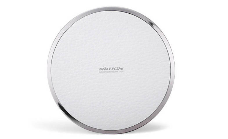 Nillkin Magic Disk Third Generation Qi Wireless Charger Transmitter Lichee Emboss PU Pad Round Design Launcher with Round Indicator Light