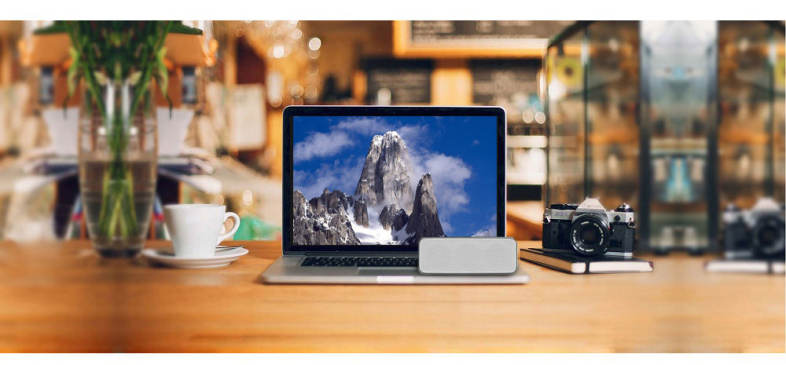 AEC BT - 202 Wireless Bluetooth Square Speaker
