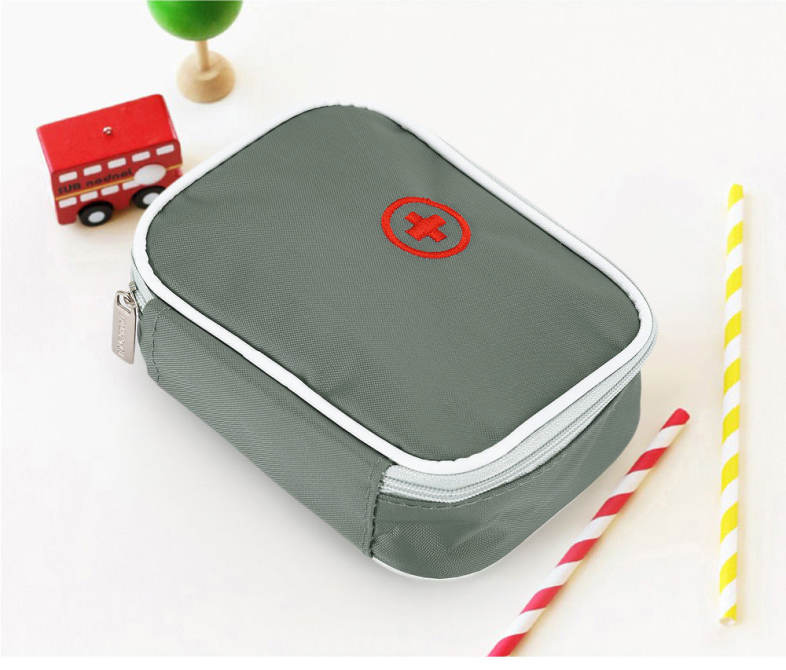 Outdoor Camping Emergency Medicine Bag Survival Wrap Gear Small Travel Hiking Necessary