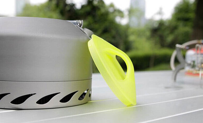 ALOCS CW - K07 0.9L Aluminum Alloy Gathered-energy Tea Kettle with Mesh Pouch for Outdoor Camping Hiking