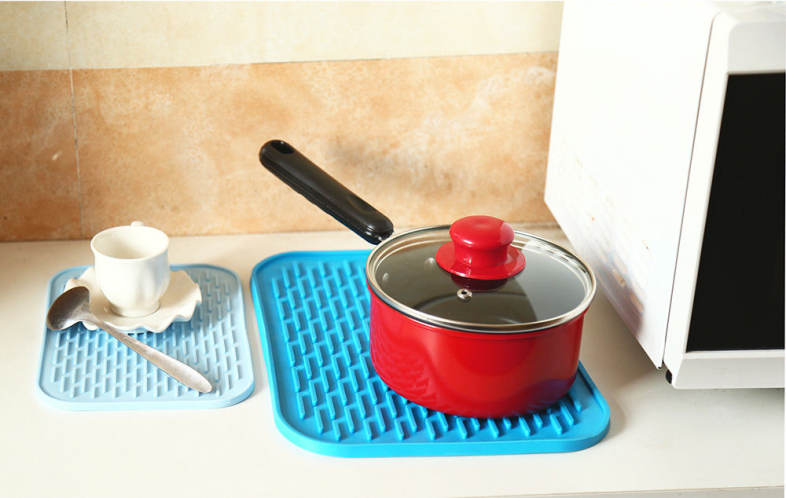 Multipurpose Silicone Flexible Non-slip Heat Resistant Mat