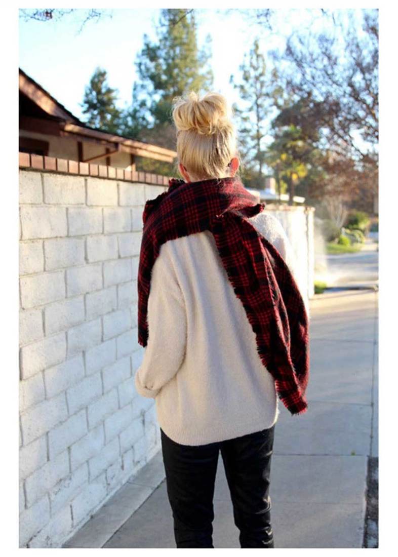 Old Classical  Grid Design Color Block Tassel Scarf for Unisex