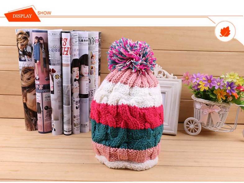 Casual Winter Color Block Venonat Design Warm Inside Knitted Hat for Girls