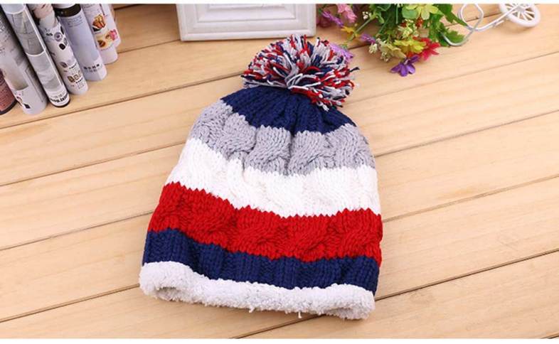 Casual Winter Color Block Venonat Design Warm Inside Knitted Hat for Girls