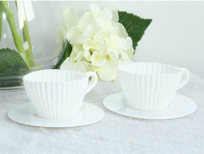 4pcs Silicone Cupcake Muffin Baking Mold Cups with Tea Saucers