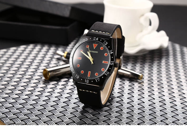 MINGZAN 6304 Men Quartz Watch Luminous Pointer Cute Scale Daily Water Resistance Wristwatch