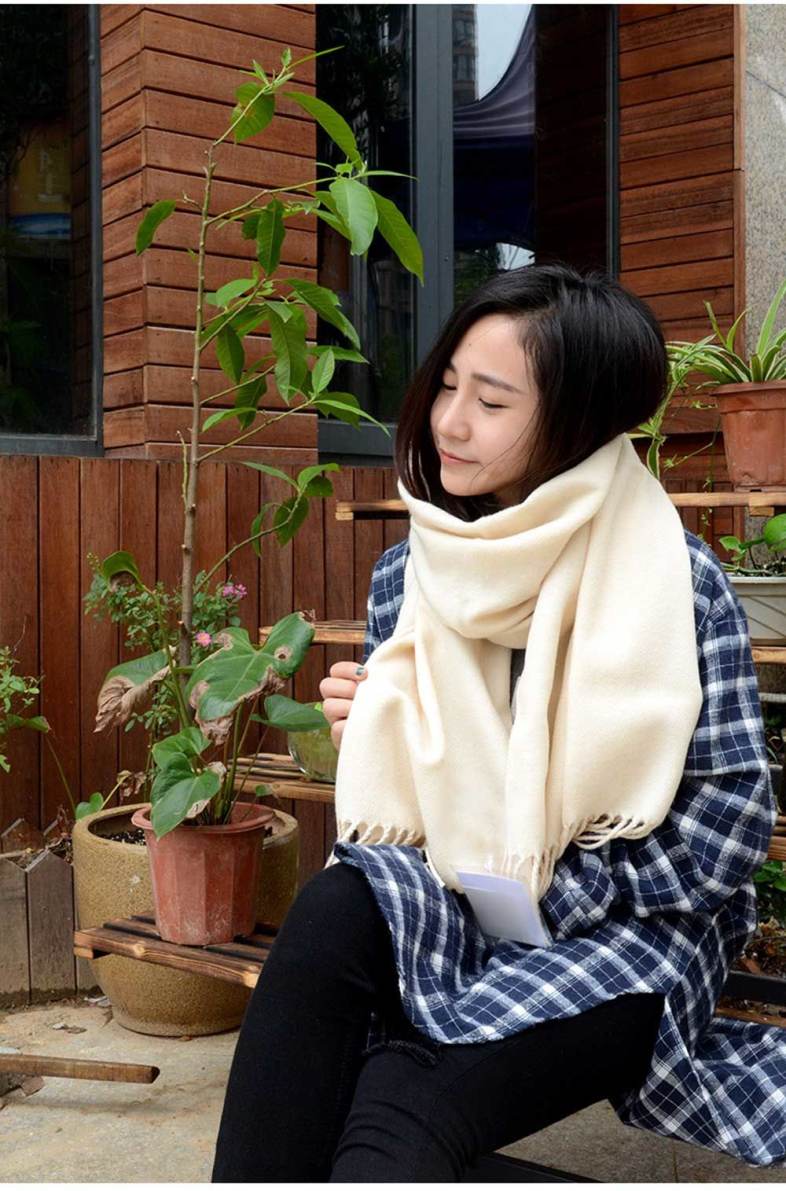 Fashionable Solid Color Tassel Design Warm Scarf for Women