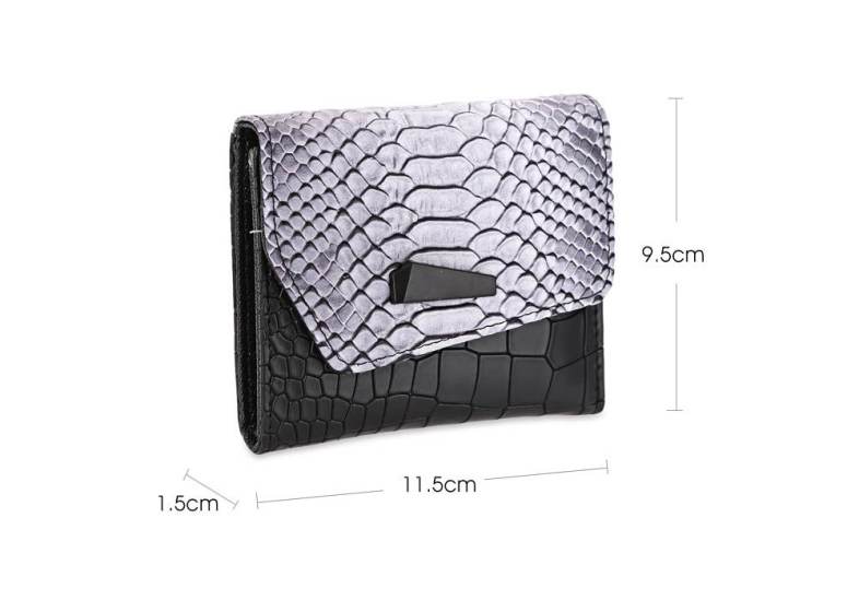 Snake Print PU Leather Magnet Short Clutch Wallet