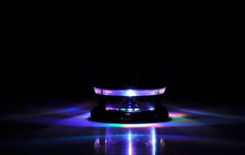 Bullet Shape MIC Wireless Bluetooth Music Speaker Built-in FM Radio with 7-Color Breathing Light for iPhone 6 / 6 Plus 5S 5C 5 4S 4 Computer Cellphone