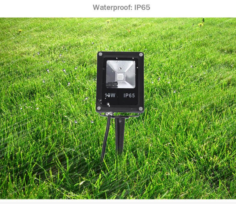 Outdoor AC 85 - 265V 10W LED Flood Light Waterproof Landscape Security Spotlight with Remote Controller