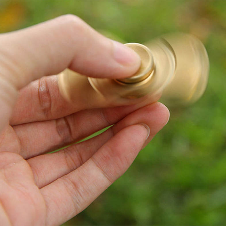 4 Min Rotating Anti Stress Toys Copper Finger Gyro