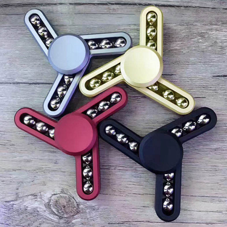 Stress Reliever Focus Toy Three Beads Triangle Finger Gyro Spinner