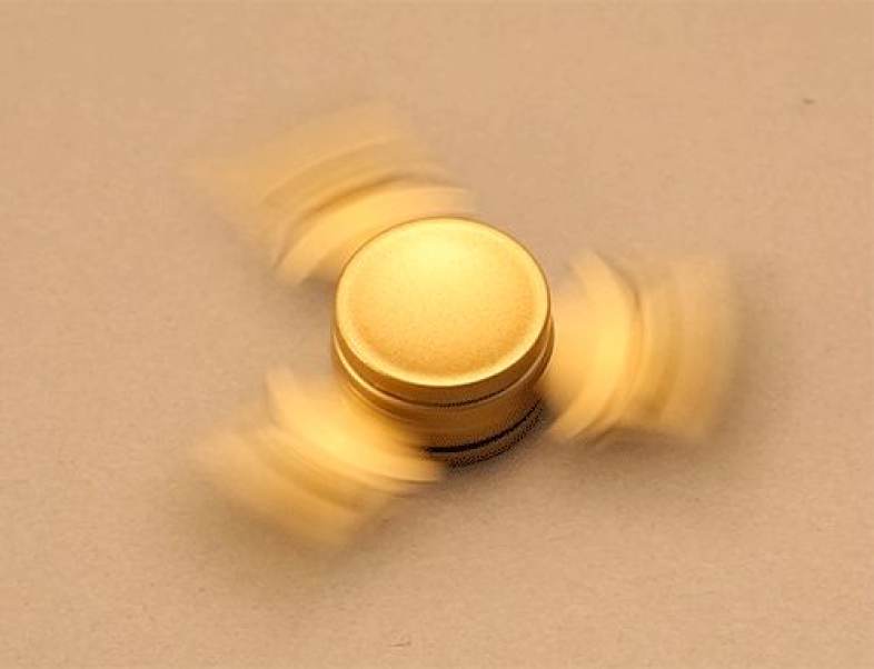 Sharp Triangular Fidget Spinner Zinc Alloy Material   Stainless Steel Bearing Funny Stress Reliever Relaxation Gift