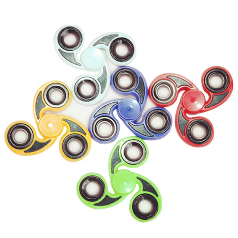 Stress Reliever Tri-Bar Finger Gyro Hand Spinner