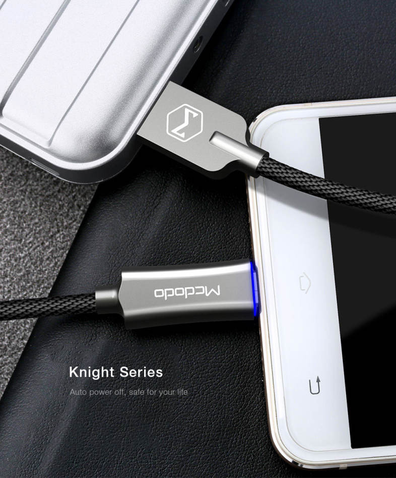 MCDODO CA - 289 Knight Series QC 3.0 Micro USB 3A Fast Charging Auto Disconnection Data Sync Cable with Flashlight 1M