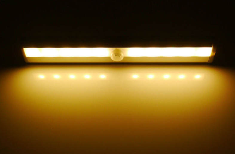 L0406 Human Body Infrared Induction Sensor 10 LEDs Bar Light Auto PIR Lamp