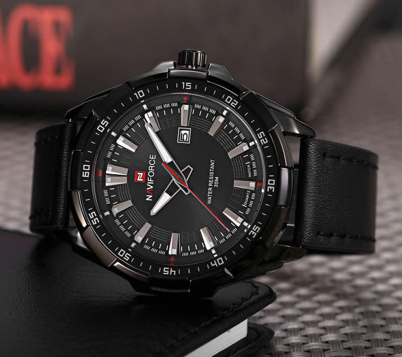 NAVIFORCE 9056 Men Leather Band Quartz Watch 30M Water Resistant Luminous