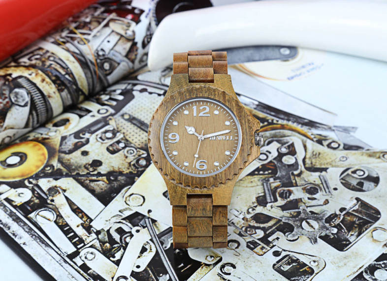 BEWELL ZS-W038A Sandalwood Wooden Unisex Quartz Watch Round Dial Wood Band